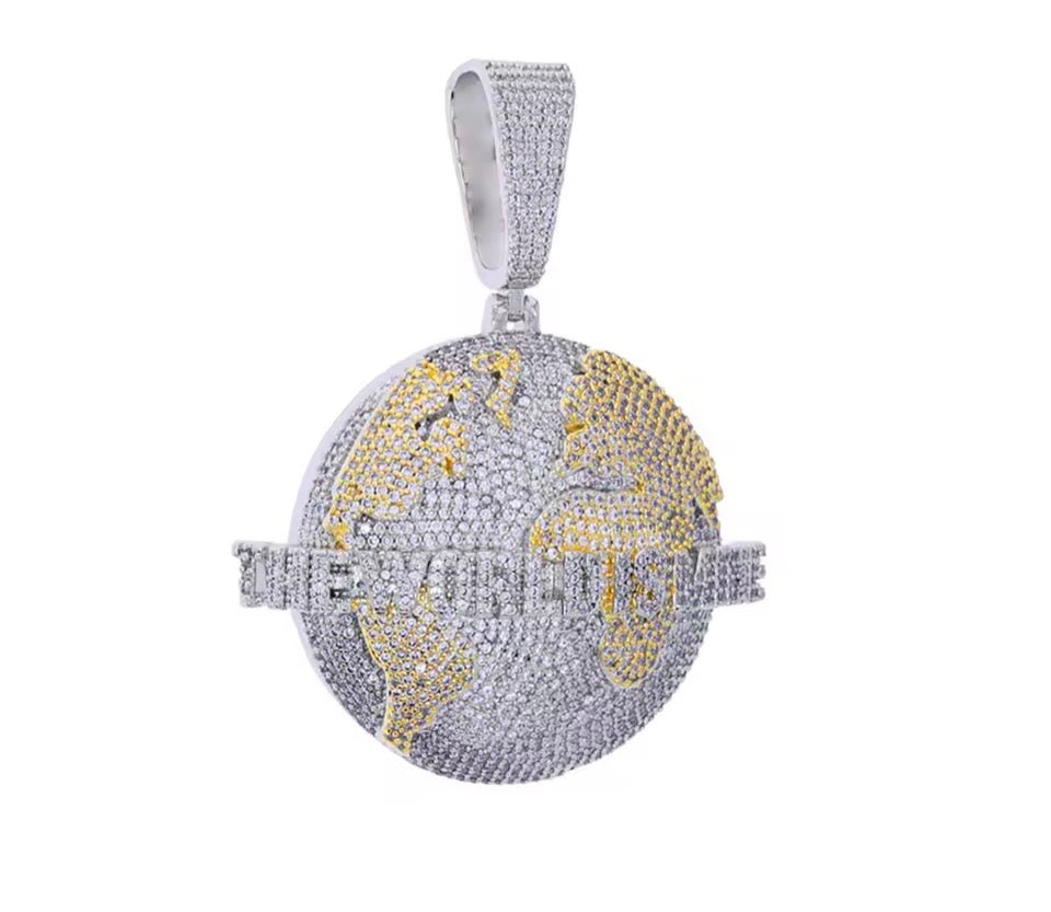 Nuevo collar con colgante de letras con circonitas, «El mundo es mío»